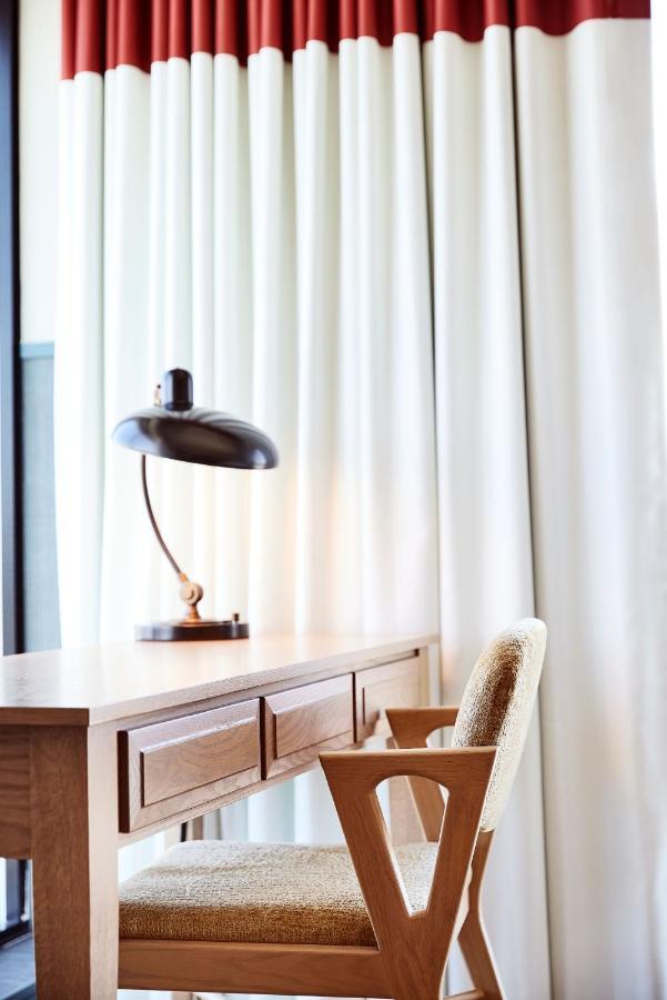 The Scarlet, Lincoln, A Tribute Portfolio Hotel Extérieur photo