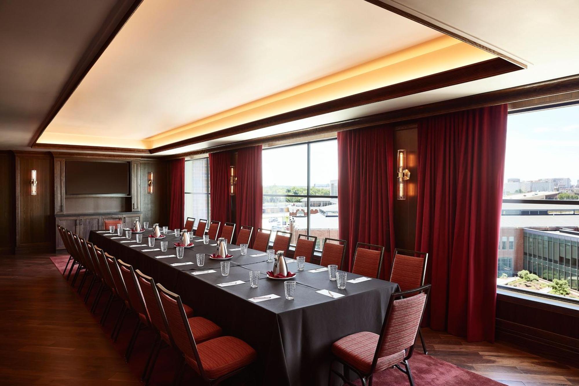 The Scarlet, Lincoln, A Tribute Portfolio Hotel Extérieur photo