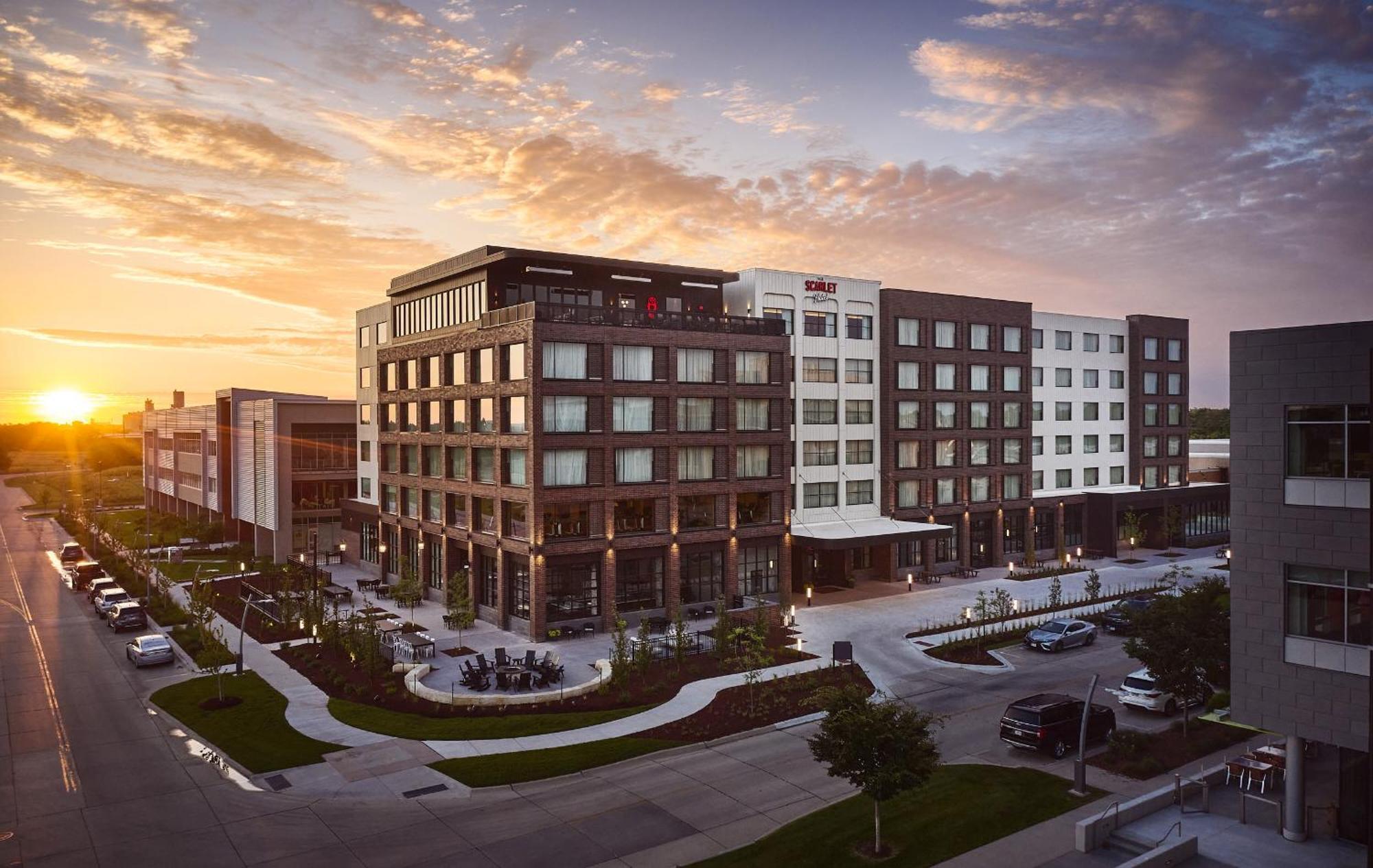 The Scarlet, Lincoln, A Tribute Portfolio Hotel Extérieur photo
